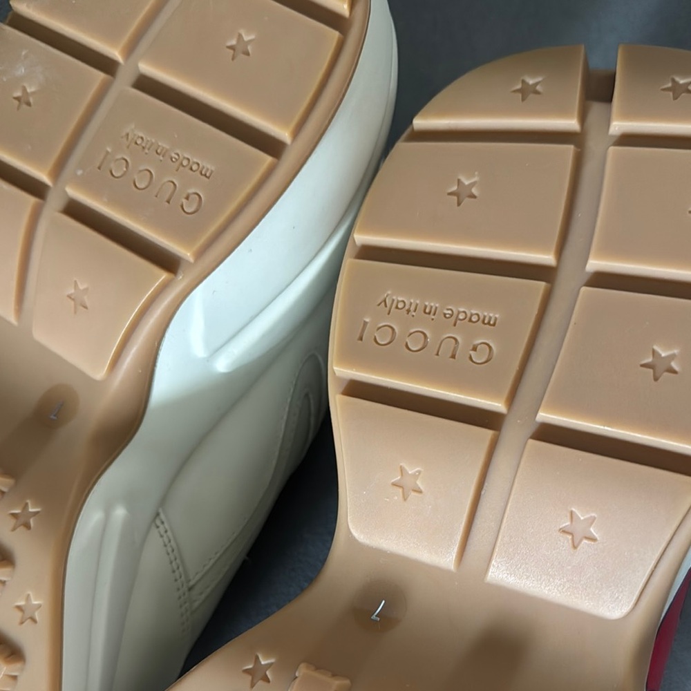 NWOB Gucci Cream Mickey Mouse Sneakers - Picture 9 of 17